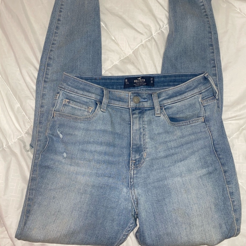Hollister high rise jeans